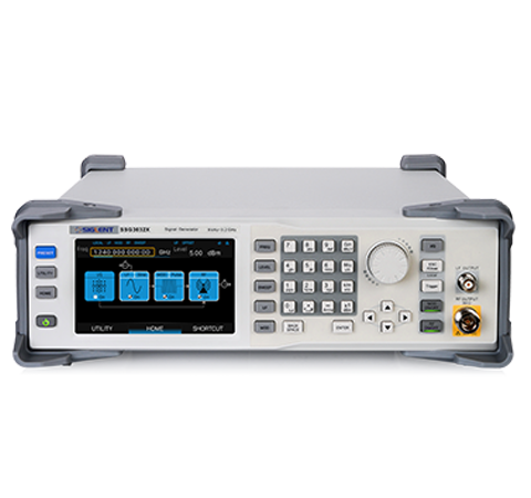 SIGLENT  RF信号発生器 SSG3000シリーズ (型番：SSG3032X, 9kHz ～ 3.2GHz,  -110dBm ～ +13 dBm,  5”LCD)