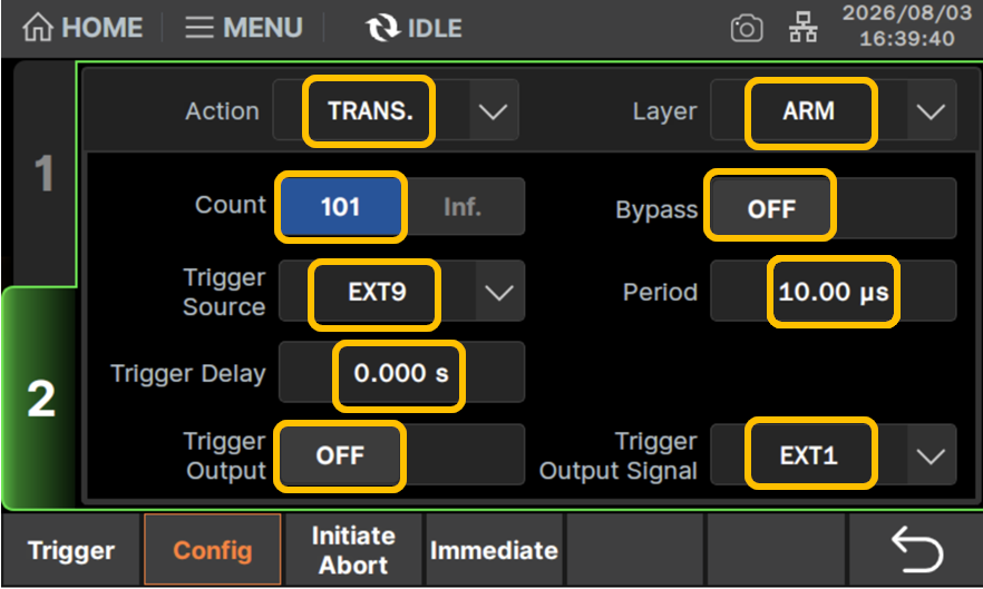 Layer:ARM、Action:TRANSに設定