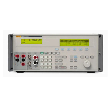 Fluke 5080A 多機能マルチプロダクト校正器の修理