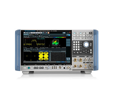 Rohde & Schwarzスペクトラムアナライザ修理