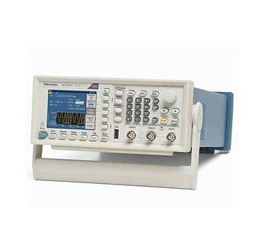 中古 Tektronix AFG2000 任意波形ファンクションジェネレータ