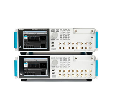 中古 Tektronix AWG5200 任意波形発生器