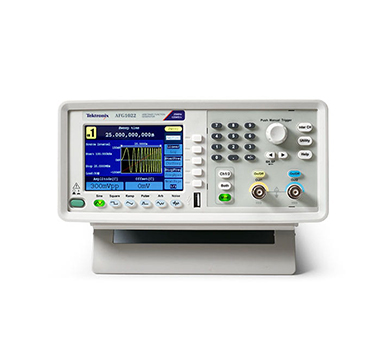 Tektronix 信号発生器修理